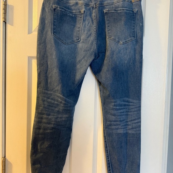 KanCan Skinny Cropped Ripped Jeans Size 32 - Picture 3 of 4